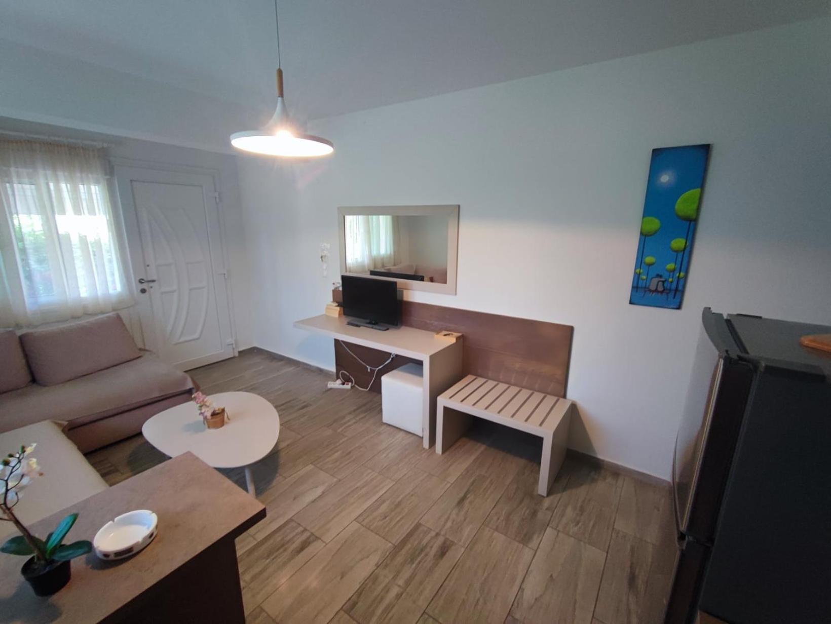 Erofilio Apartment Керамоти Екстериор снимка